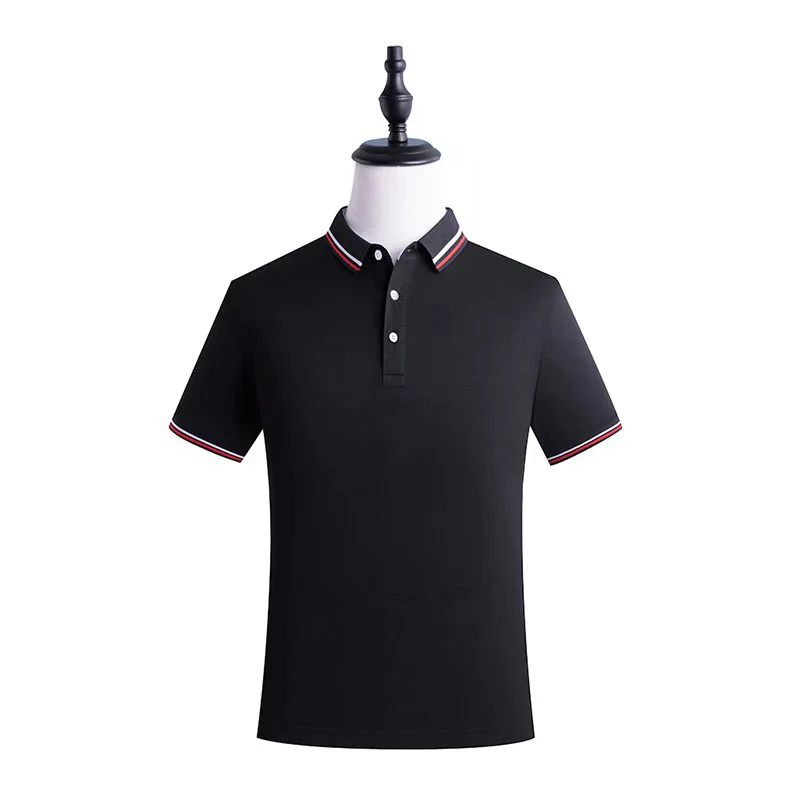 In che modo una polo a maniche corte può essere alla moda e confortevole?